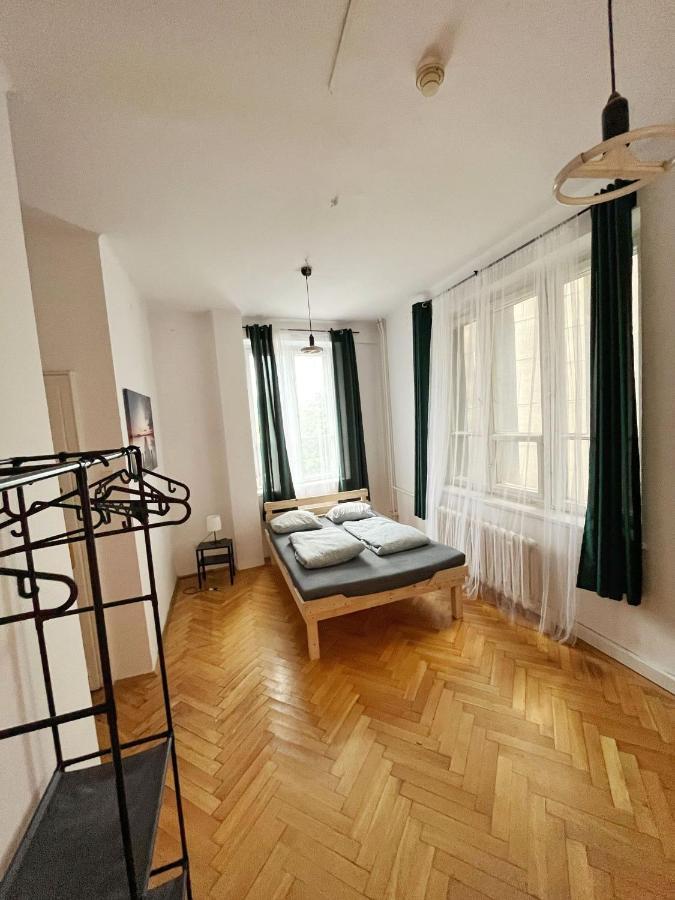 Nice View Rooms In Old Town クラクフ エクステリア 写真