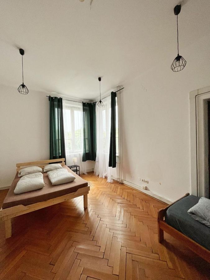 Nice View Rooms In Old Town クラクフ エクステリア 写真